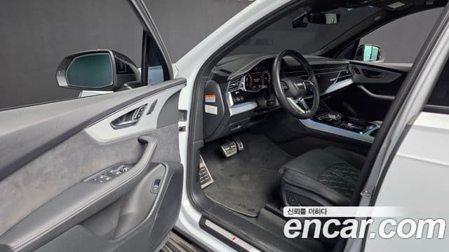 Audi Q7 2023 — ფოტო 10/20
