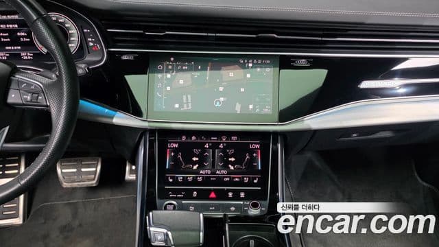 Audi Q7 2023 — ფოტო 14/20