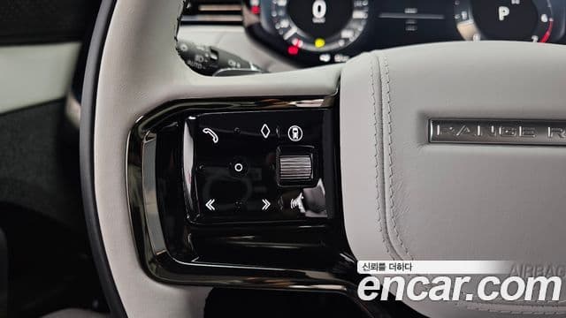 Land Rover Range Rover Sport 2025 — Photo 9/38