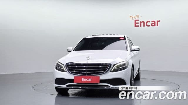 Mercedes-Benz C-Class 2019 — Şəkil 2/20