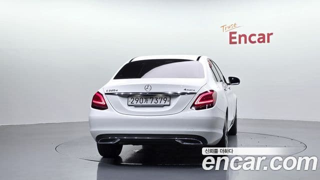 Mercedes-Benz C-Class 2019 — Şəkil 3/20