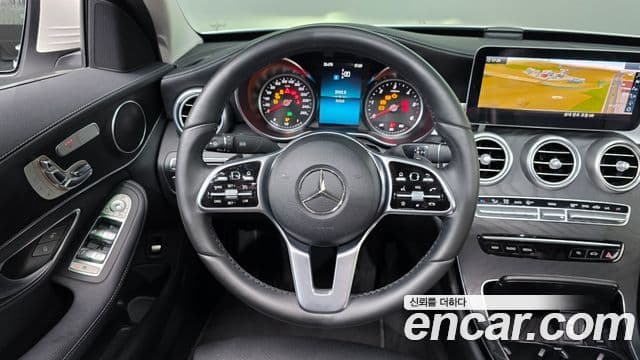 Mercedes-Benz C-Class 2019 — Şəkil 13/20