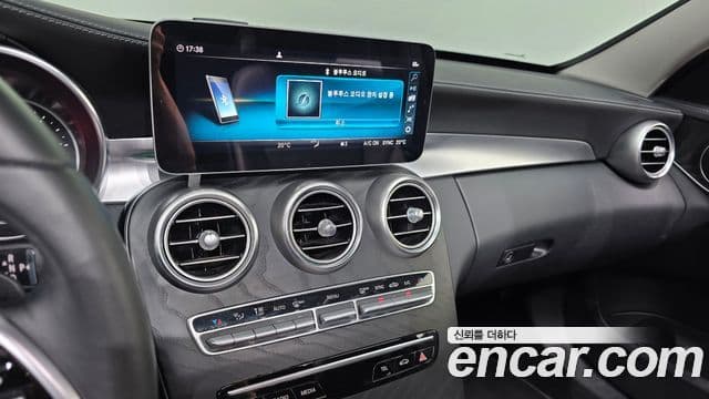 Mercedes-Benz C-Class 2019 — Şəkil 14/20