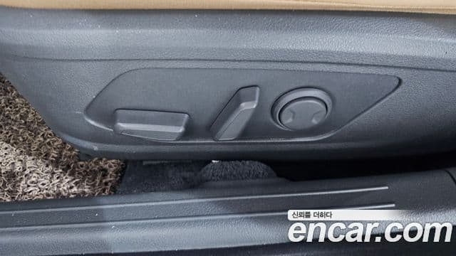 Hyundai Sonata Hybrid 2022 — Photo 1/35