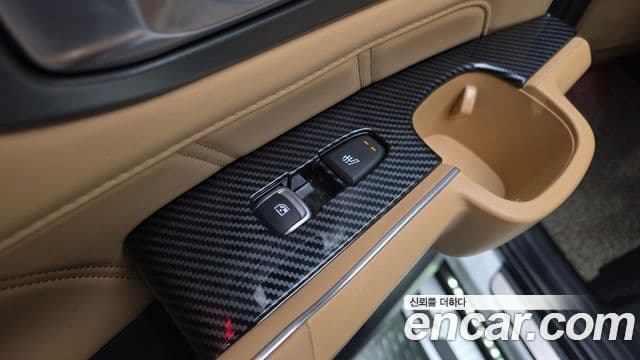 Kia Sorento 2021 — ფოტო 29/35
