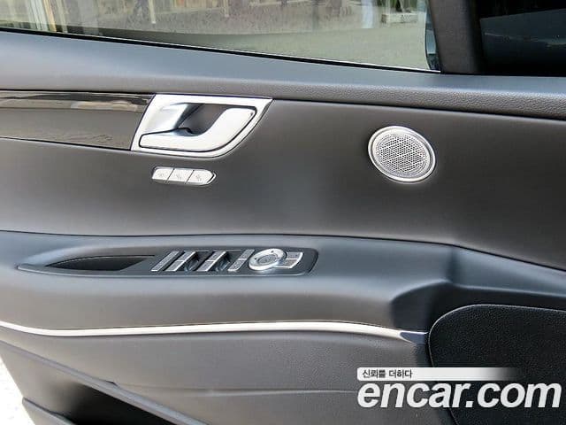 Genesis GV80 2020 — ფოტო 11/20