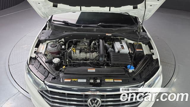 Volkswagen Jetta 2021 — фото 6 из 20