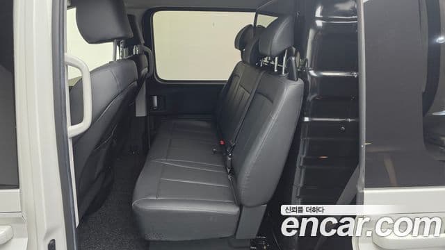 Hyundai Staria 2023 — Şəkil 12/20