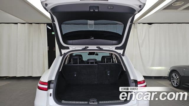 Genesis GV70 2022 — фото 20 из 20