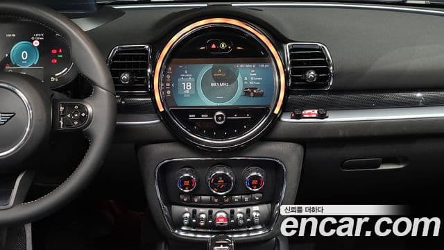 Mini Cooper S Clubman 2022 — Şəkil 14/20