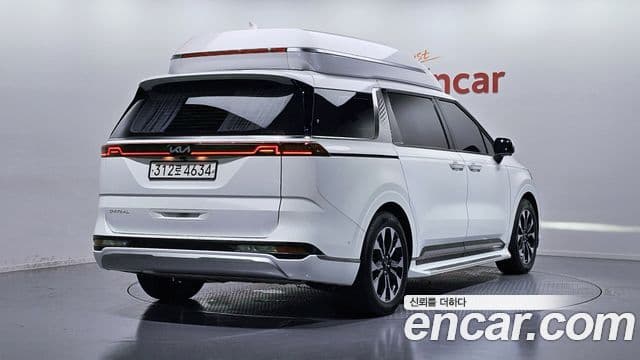 Kia Carnival 2022 — Фото 2/20