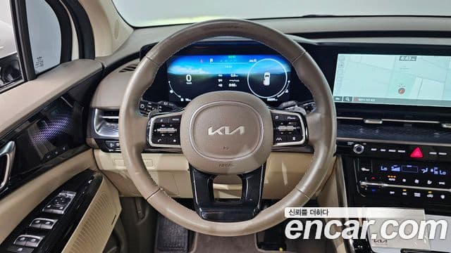 Kia Carnival 2022 — Фото 15/20