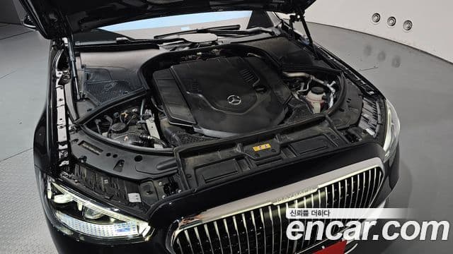 Mercedes-Benz S-Class 2025 — ფოტო 6/20