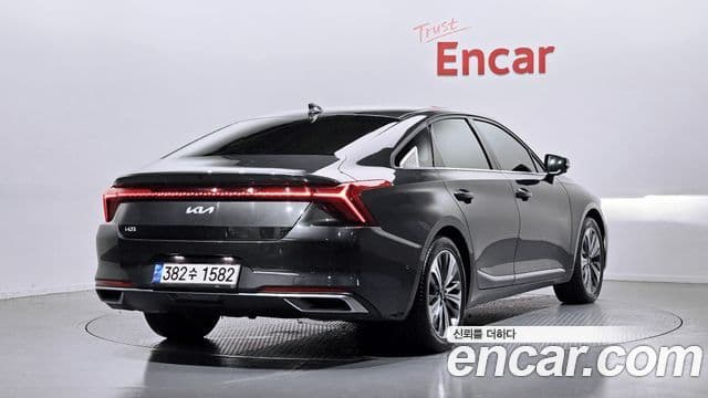 Kia K8 2022 — Şəkil 2/20