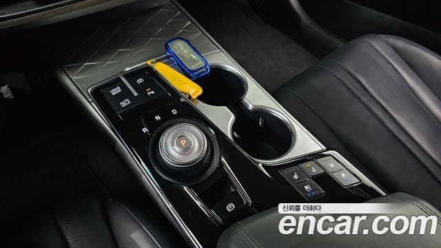Kia K8 2022 — Şəkil 9/20