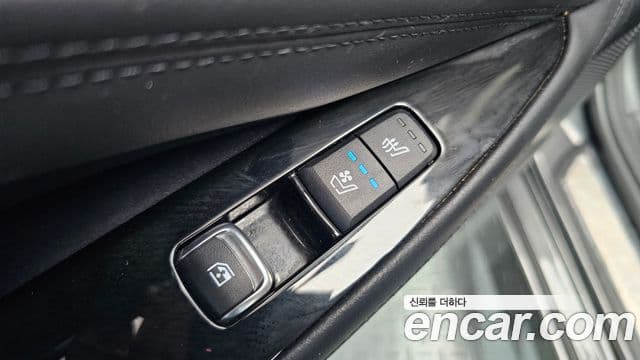 Kia K8 2022 — Şəkil 19/20