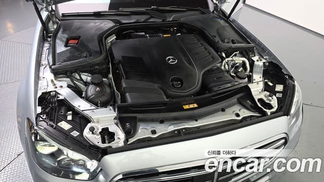 Mercedes-Benz E-Class 2023 — Şəkil 6/20