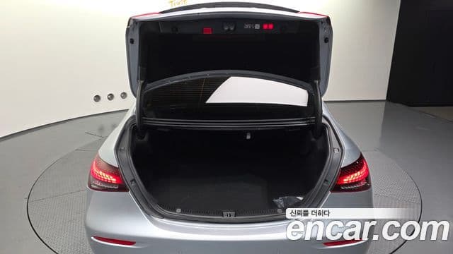 Mercedes-Benz E-Class 2023 — Şəkil 20/20