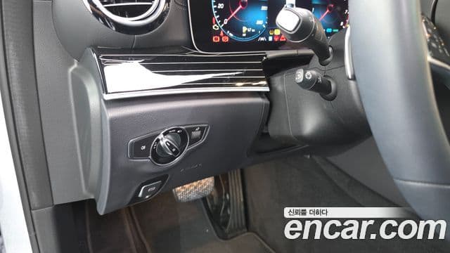 Mercedes-Benz E-Class 2023 — Şəkil 6/34