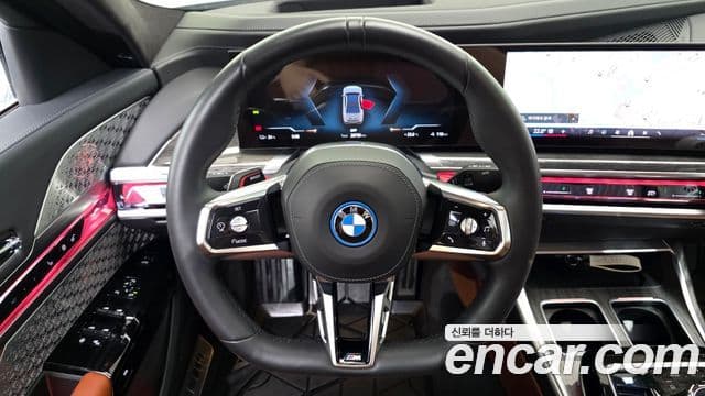 BMW i7 2025 — Photo 2/34