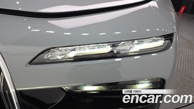 BMW i7 2025 — Photo 21/34