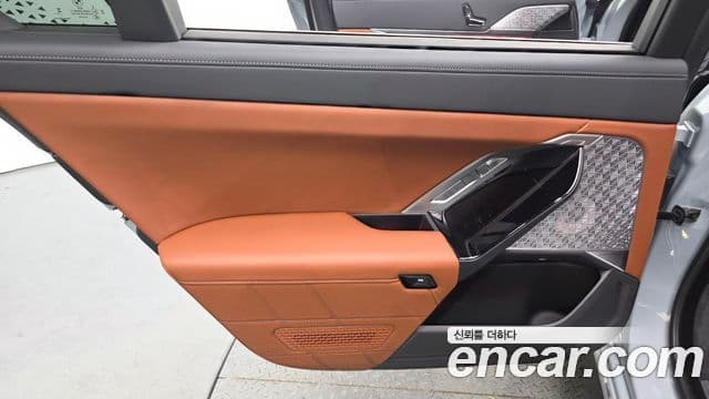 BMW i7 2025 — Photo 6/34