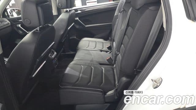 Volkswagen Tiguan Allspace 2020 — Şəkil 11/20