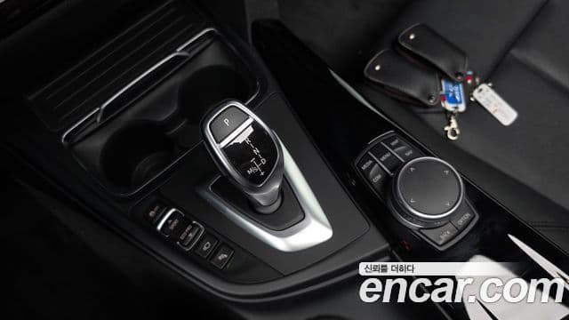 BMW 4 Series 2020 — Şəkil 9/20