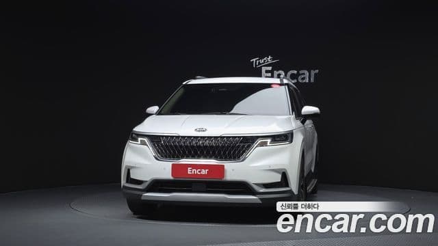 Kia Carnival 2020 — Фото 3/20