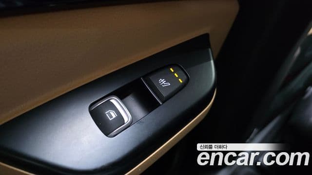 Kia Carnival 2020 — Фото 17/20