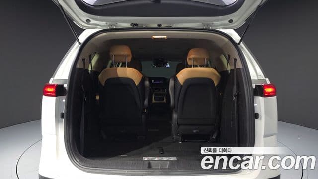 Kia Carnival 2020 — Фото 20/20