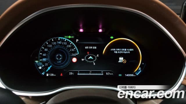 Genesis Electrified G80 2023 — Şəkil 8/20