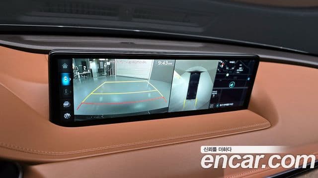 Genesis Electrified G80 2023 — фото 14 из 20