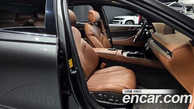 Genesis G80 2023 — ფოტო 9/31