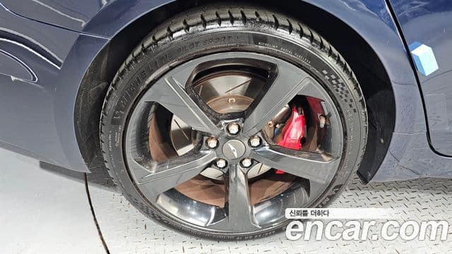Genesis G70 2019 — ფოტო 5/20