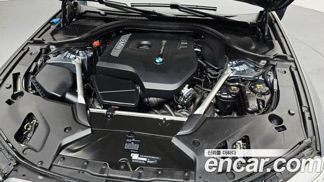 BMW 5 Series 2018 — Şəkil 6/20