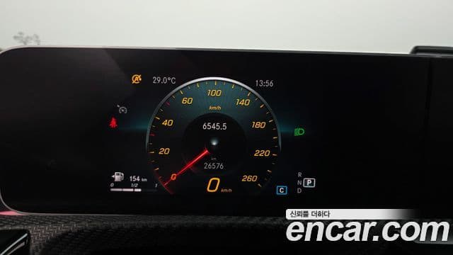 Mercedes-Benz A-Class 2020 — ფოტო 8/20