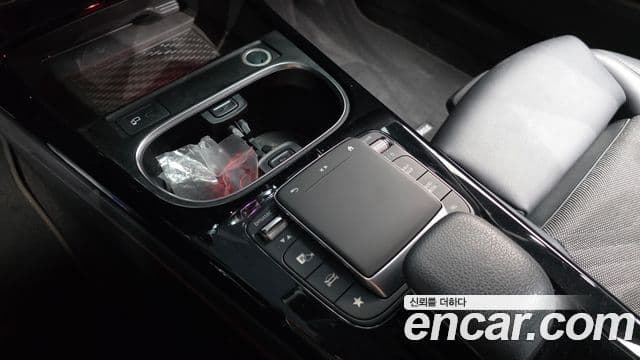 Mercedes-Benz A-Class 2020 — ფოტო 9/20
