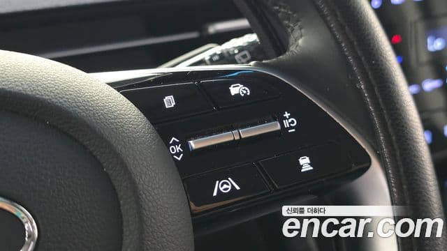 Hyundai Staria 2023 — ფოტო 14/20