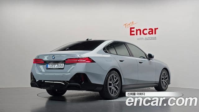 BMW 5 Series 2026 — ფოტო 2/20