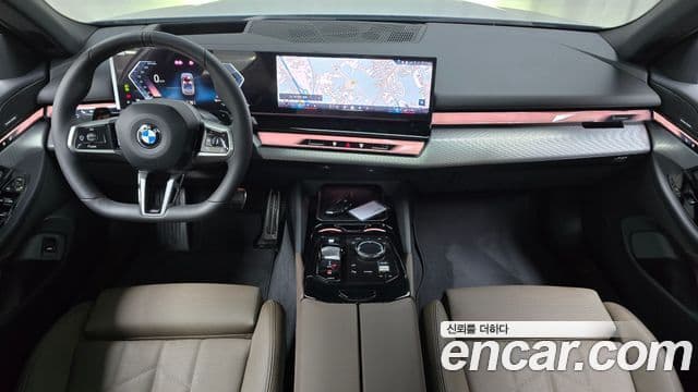 BMW 5 Series 2026 — ფოტო 7/20