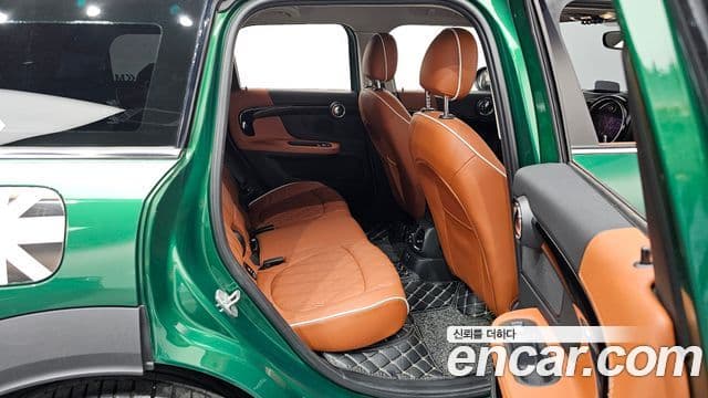 Mini Cooper S Countryman 2020 — ფოტო 11/20