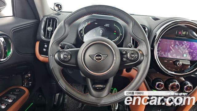 Mini Cooper S Countryman 2020 — ფოტო 13/20