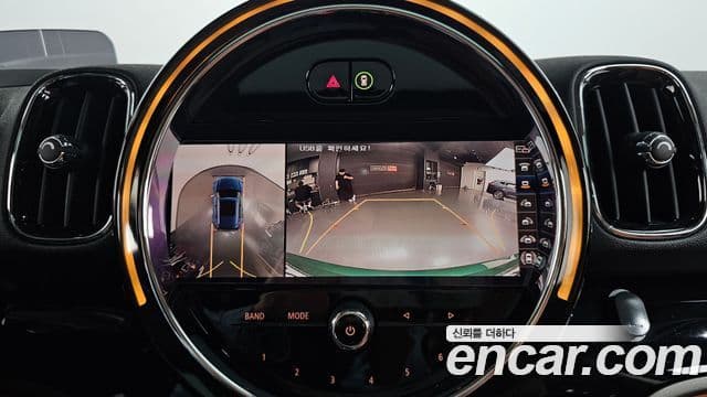 Mini Cooper S Countryman 2020 — ფოტო 14/20