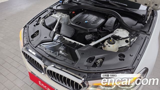 BMW 5 Series 2019 — Şəkil 6/20
