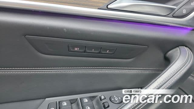 BMW 5 Series 2019 — Şəkil 19/20