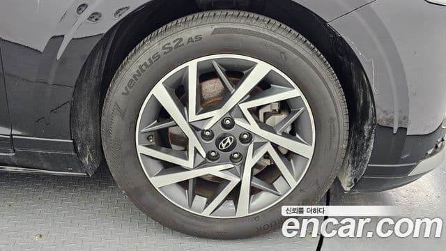 Hyundai Grandeur Hybrid 2024 — Photo 13/30