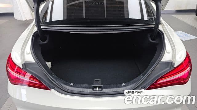 Mercedes-Benz CLA-Class 2018 — фото 20 из 20