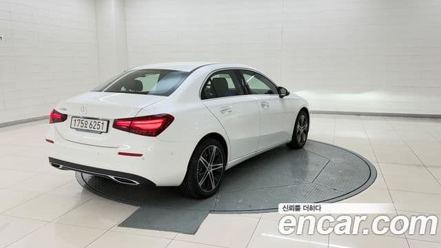 Mercedes-Benz A-Class 2025 — Şəkil 4/20