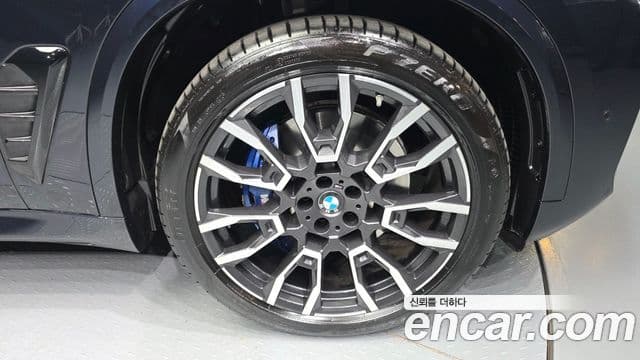 BMW X5 2025 — Photo 34/35